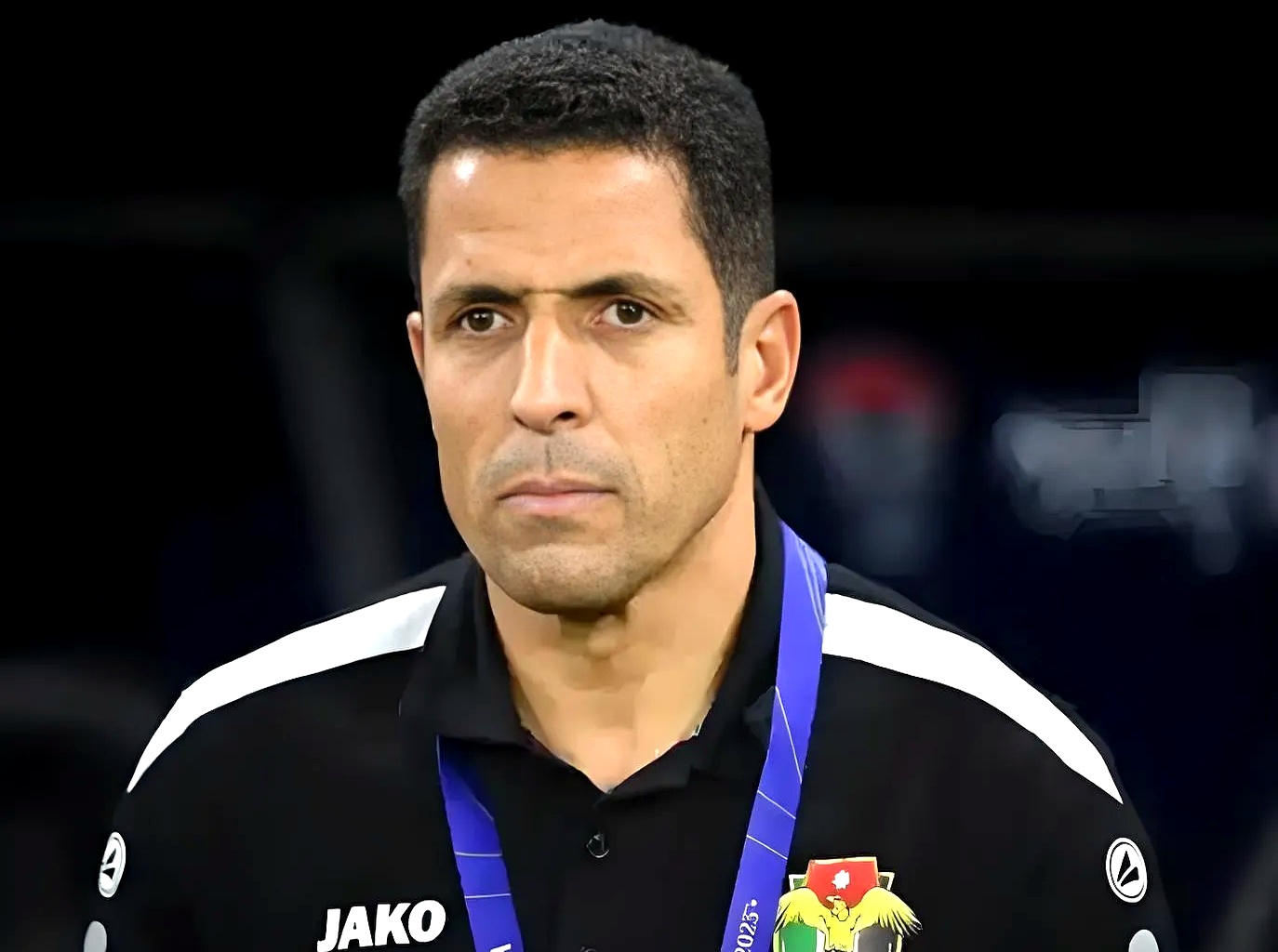 球队主教练拒绝谈论比赛进展