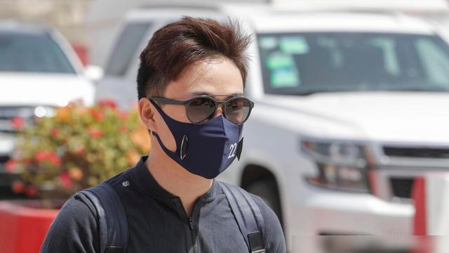 超级巨星的绝妙表现，领队队伍晋级决赛的简单介绍